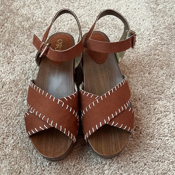 Cato Studded Platforms - Picture 2 of 9